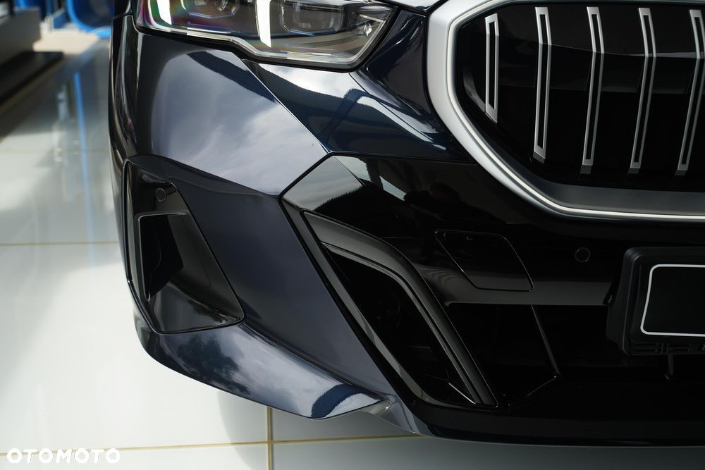 BMW Seria 5 - 25