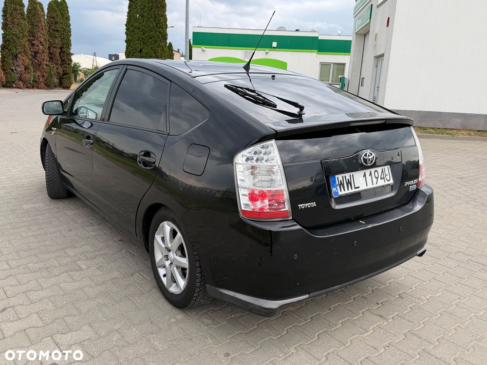 Toyota Prius 1.5 VVT-i Prestige - 7