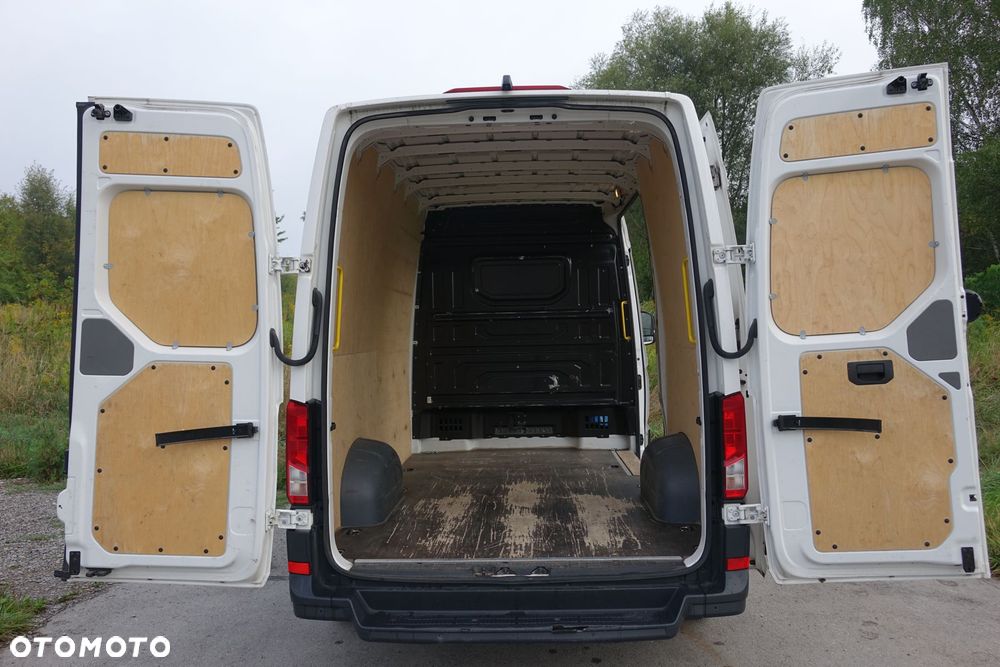 Volkswagen CRAFTER - 19