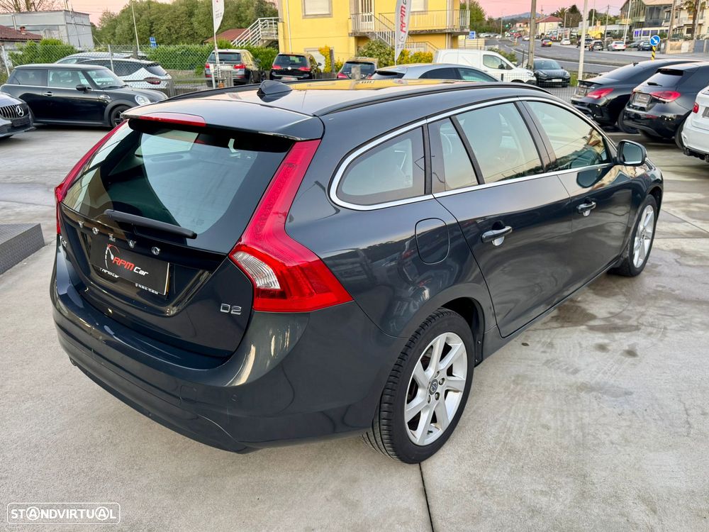 Volvo V60 - 15