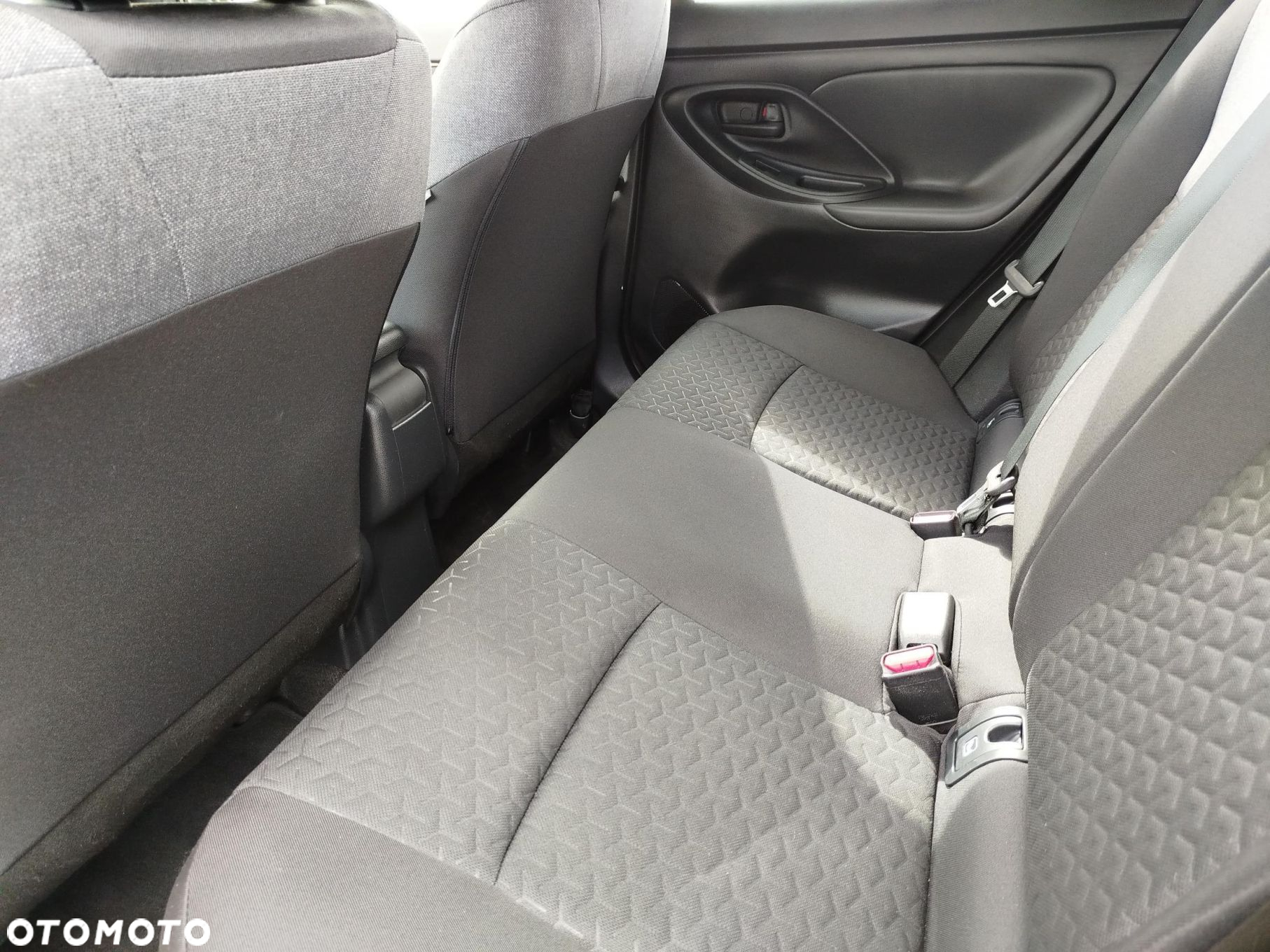 Toyota Yaris Cross - 12