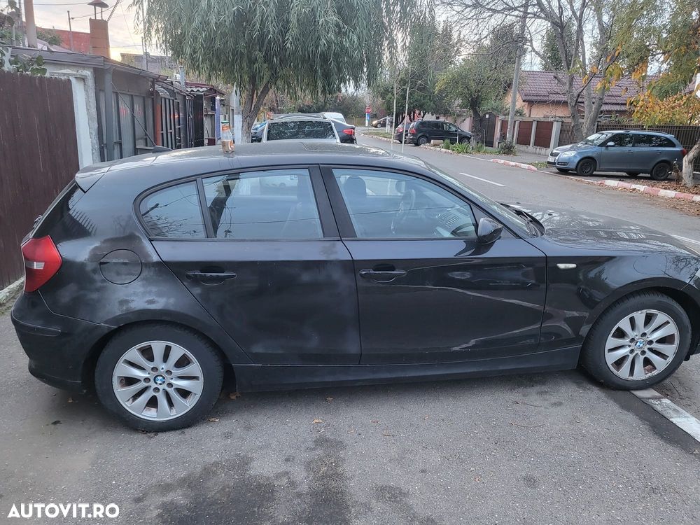 BMW Seria 1 120d DPF - 4