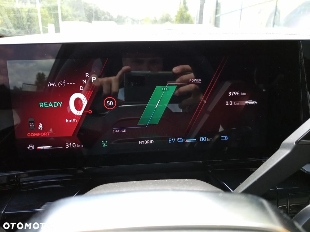 Renault Rafale 1.2 E-Tech PHEV 4x4 300 atelier Alpine MMT - 11