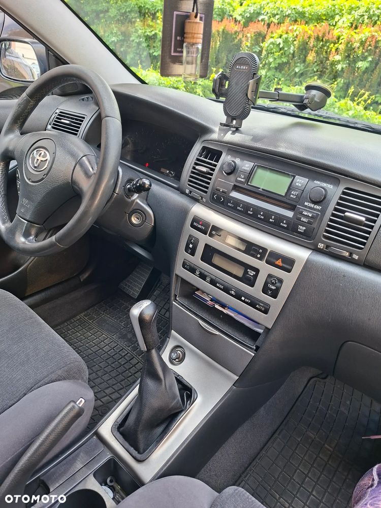 Toyota Corolla 1.4 Sol - 7
