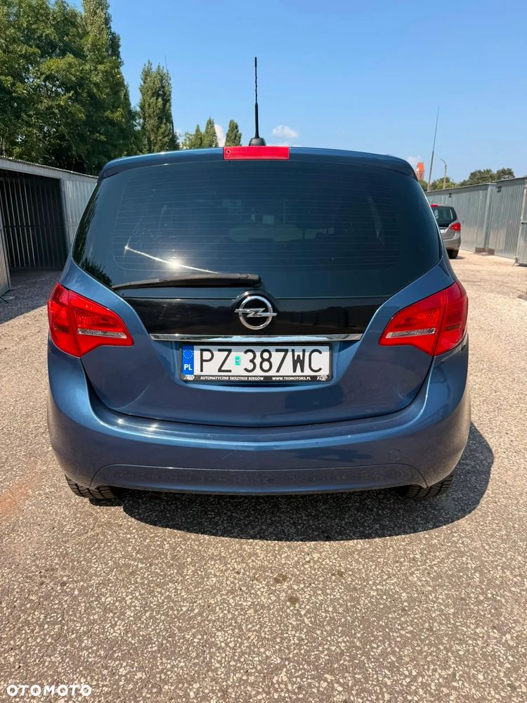 Opel Meriva 1.4 T Cosmo S&S - 14