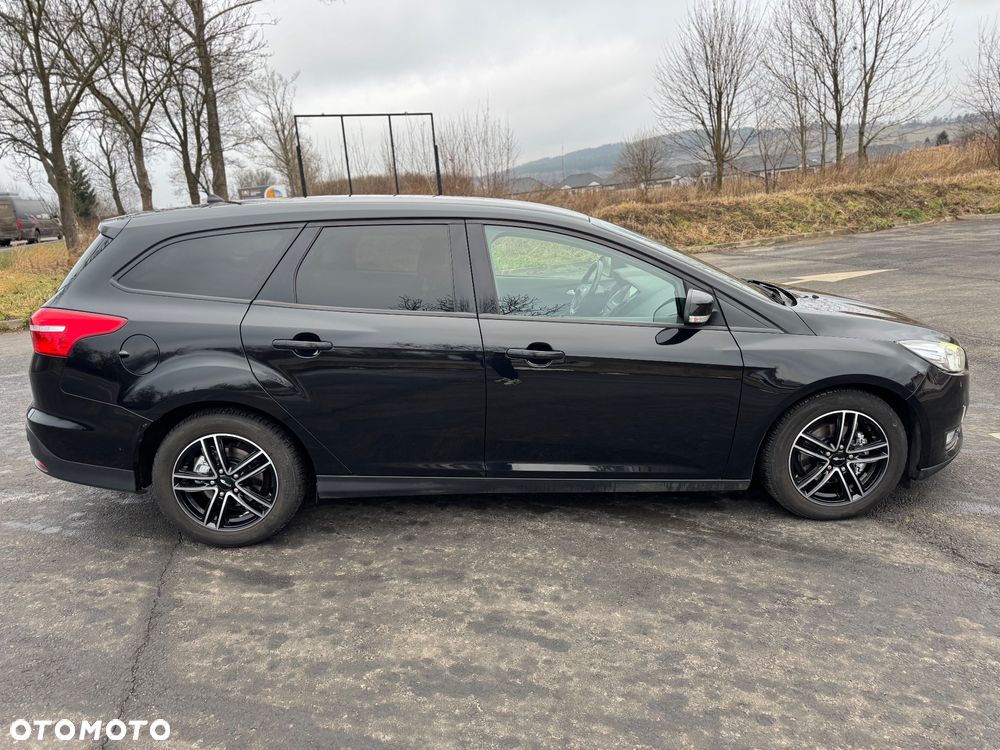 Ford Focus 1.0 EcoBoost Titanium - 14
