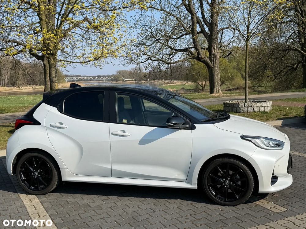 Toyota Yaris 1.5 Style CVT - 4