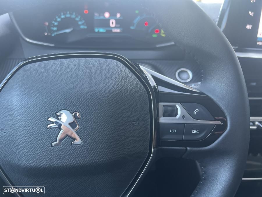 Peugeot e-2008 50 kWh Allure Pack - 32
