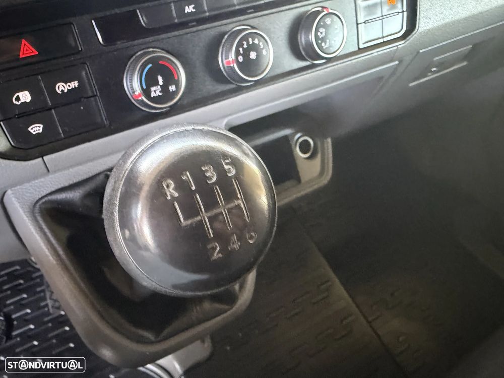 VW CRAFTER 2.0 L3 H3 - 21