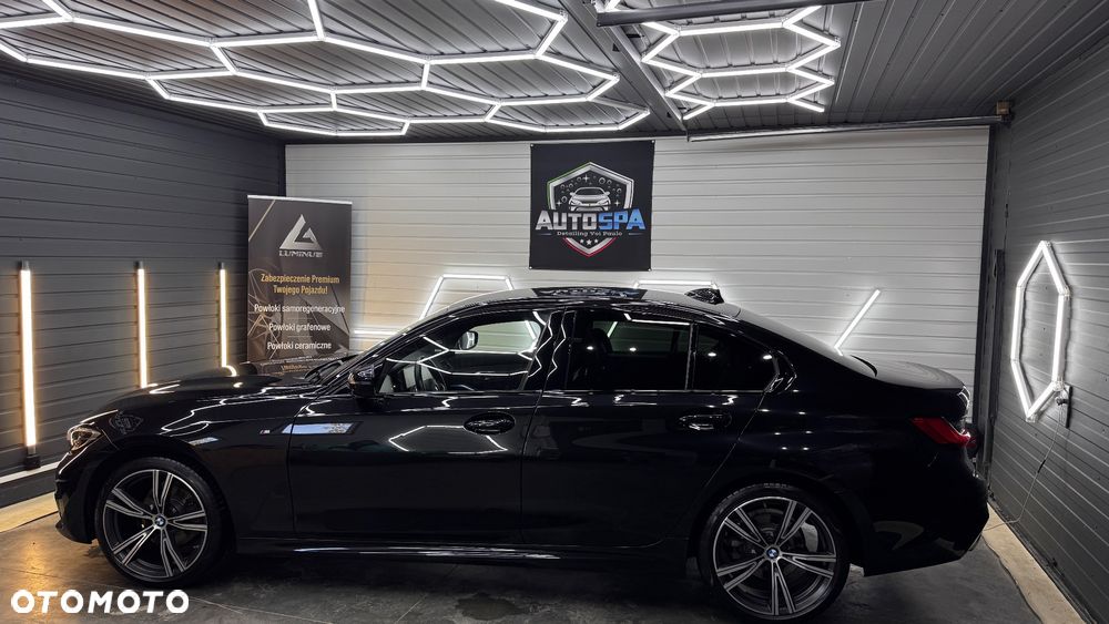 BMW Seria 3 320d xDrive M Sport Shadow sport - 37