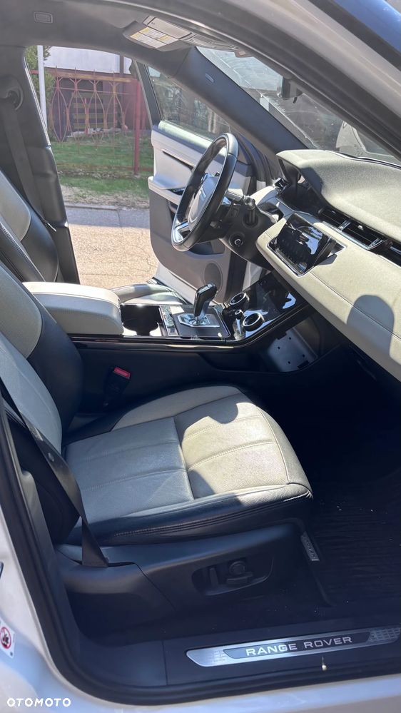 Land Rover Range Rover Evoque P250 R-Dynamic - 17