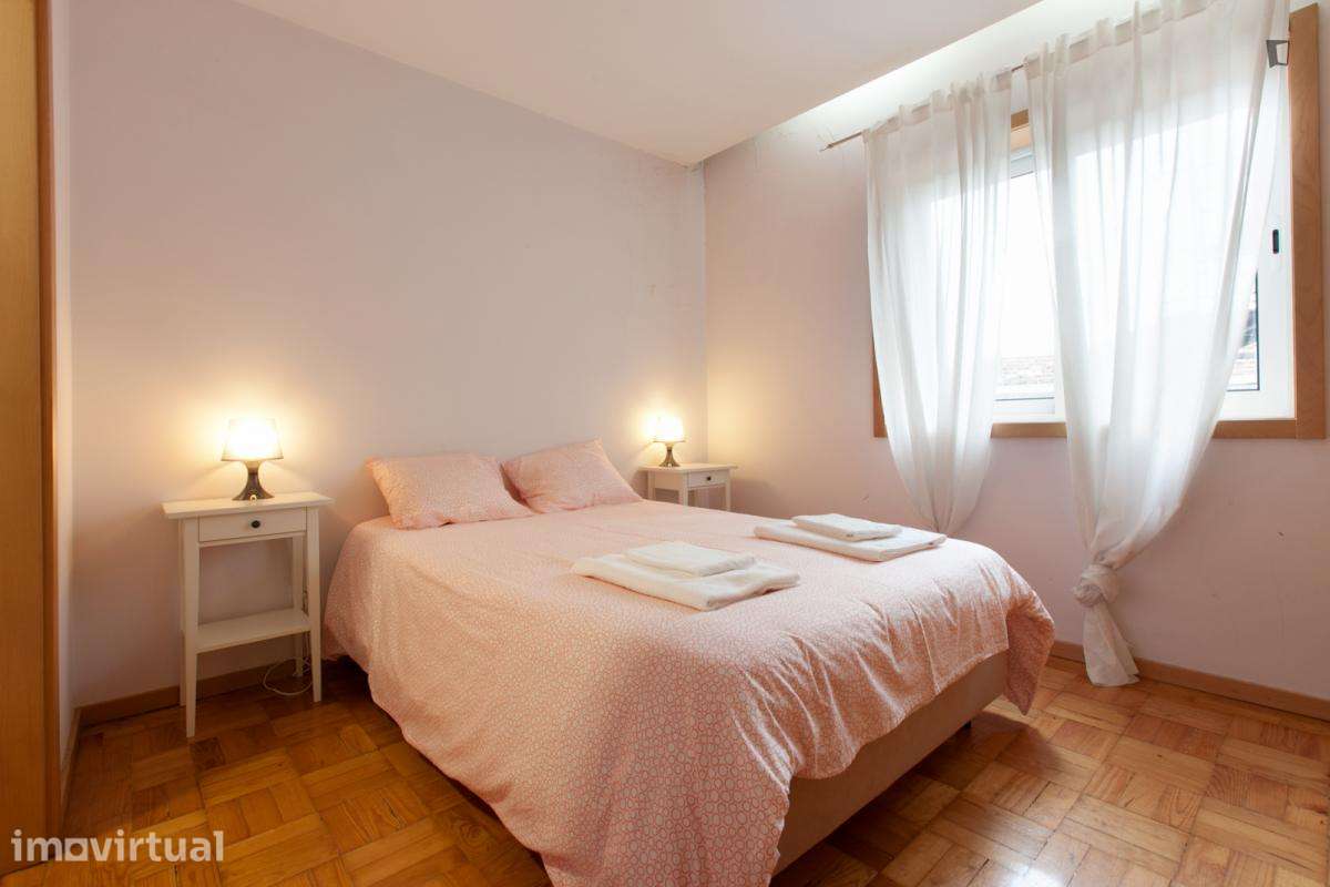 Apartamento com 3 quartos - localizado em Paranhos Porto - Grande imagem: 2/33