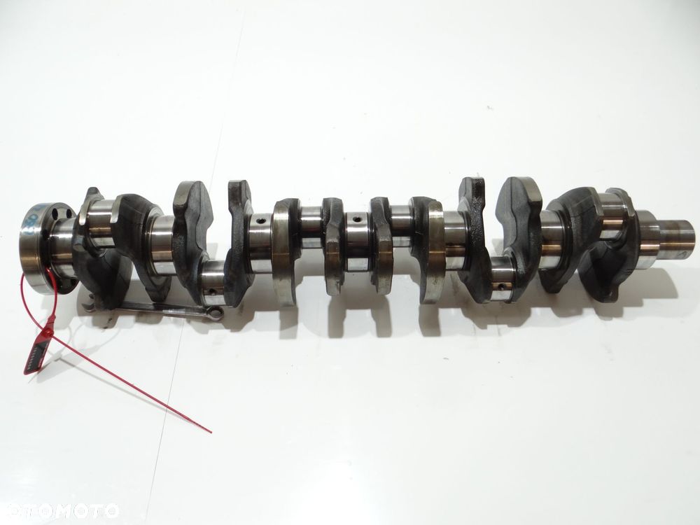 WAŁ KORBOWY BMW E60 525 D 256D2 OE 7790813 - 1