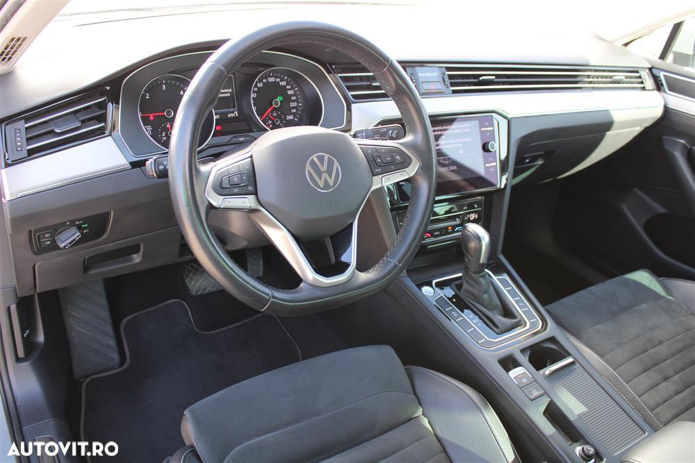 Volkswagen Passat - 11