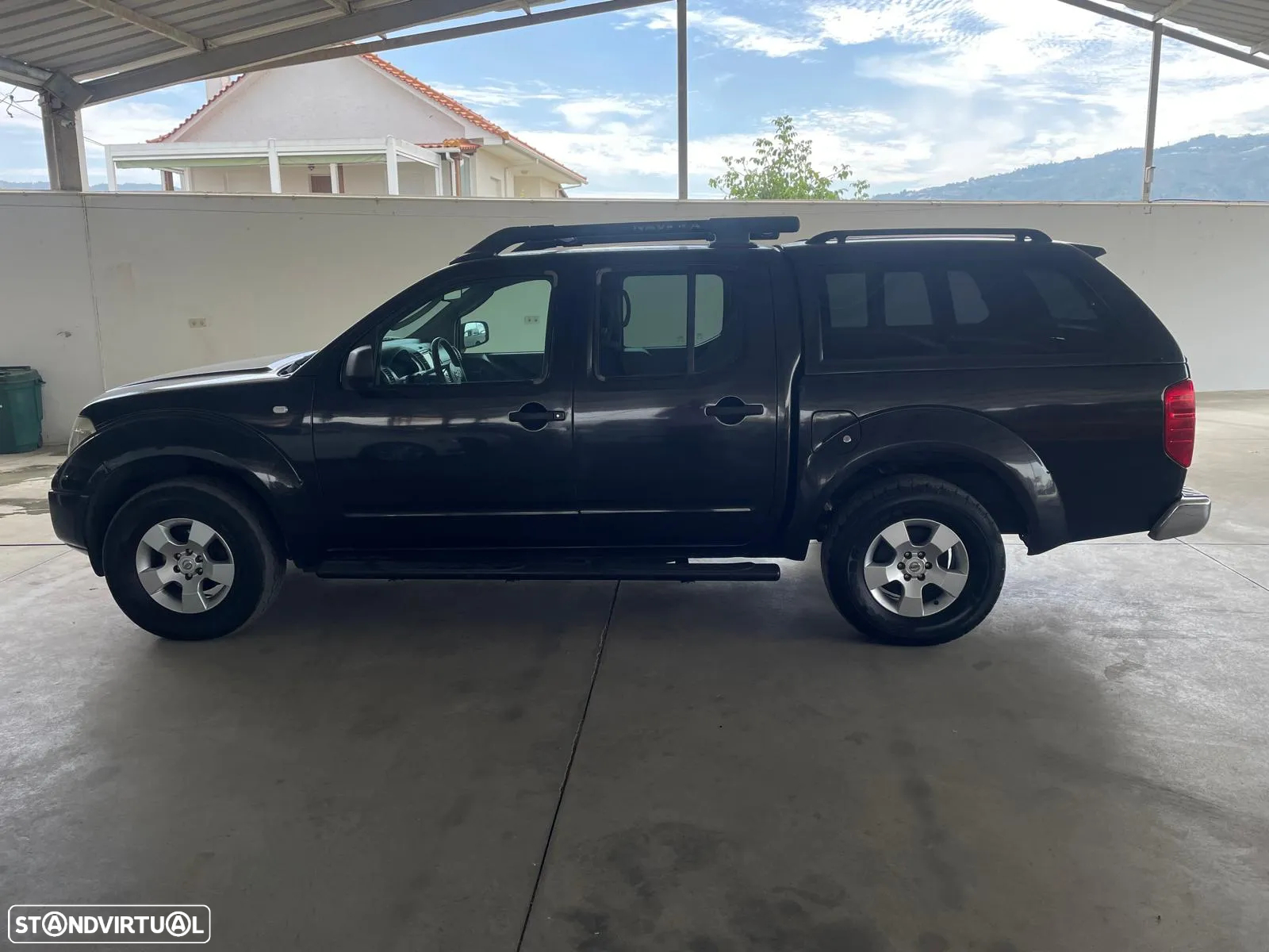 Nissan Navara 2.5 dCi CD LE Premium - 2