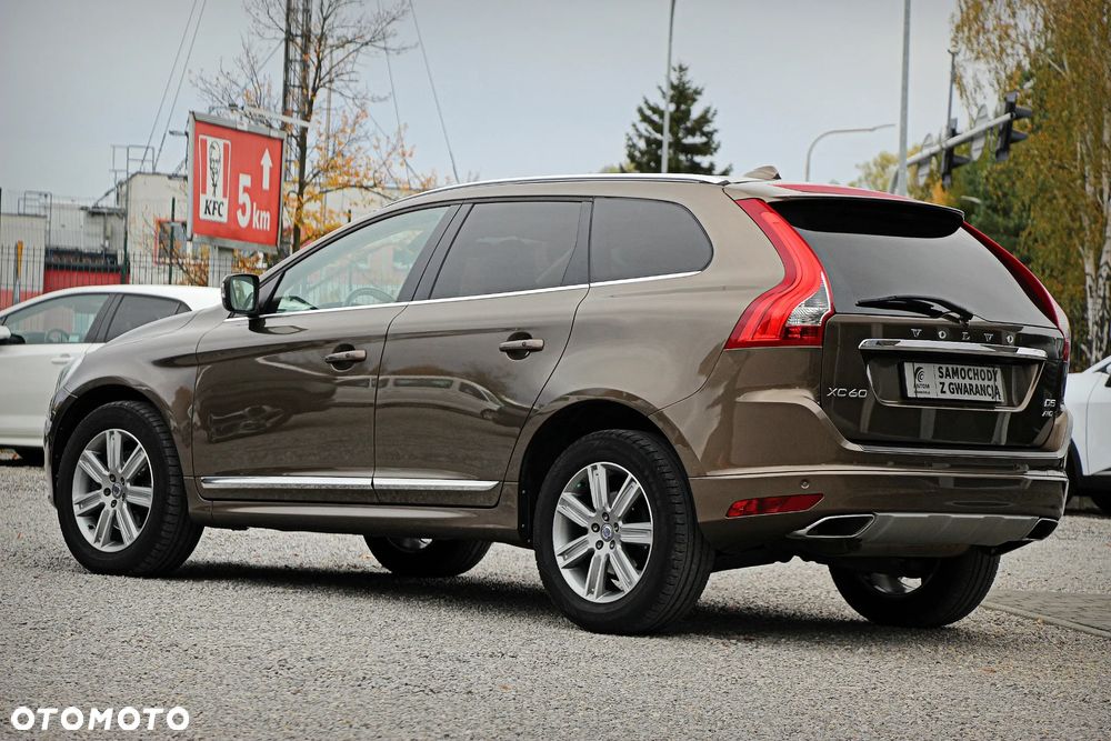 Volvo XC 60 D5 AWD Summum - 8