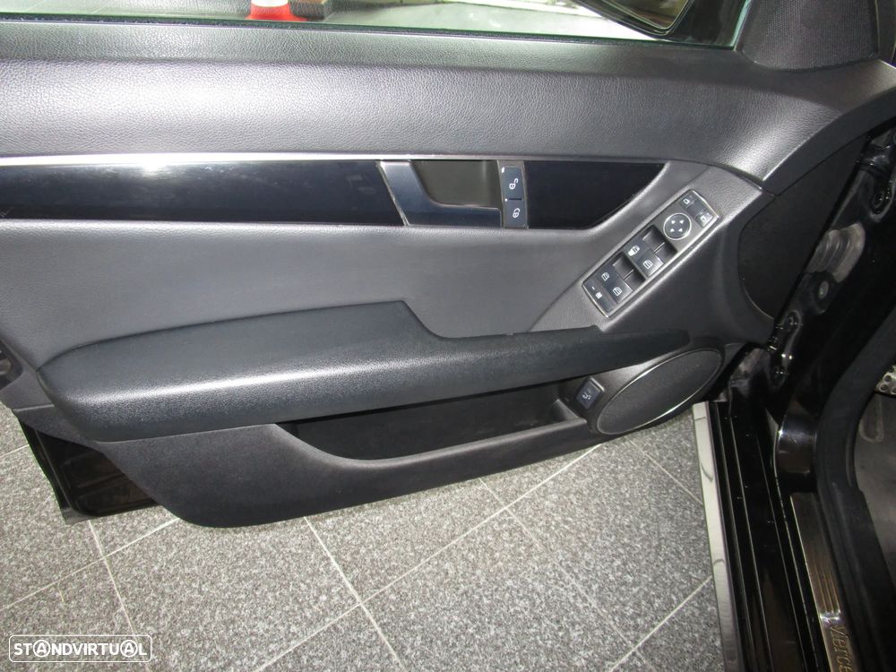 Mercedes-Benz C 220 Station CDI DPF (BlueEFFICIENCY) Avantgarde - 12