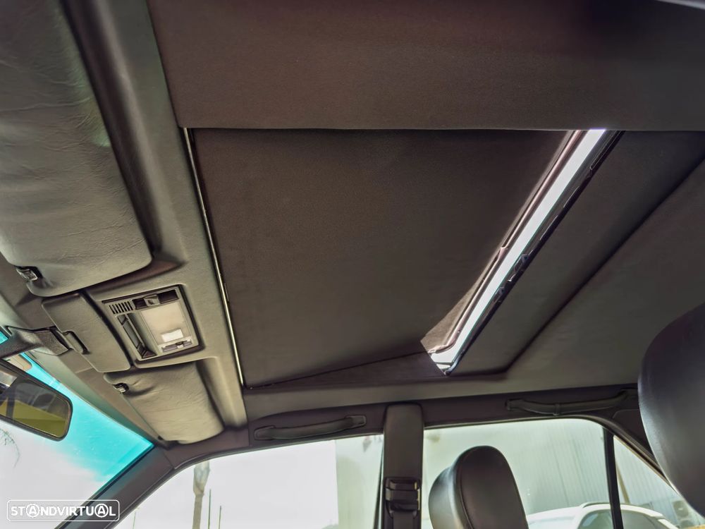 Mercedes-Benz E 320 - 11