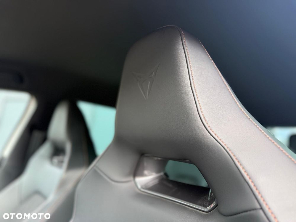 Cupra Leon Sportstourer 2.0 TSI DSG VZ - 31