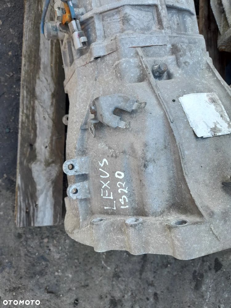 Skrzynia Lexus IS220 manualna - 2