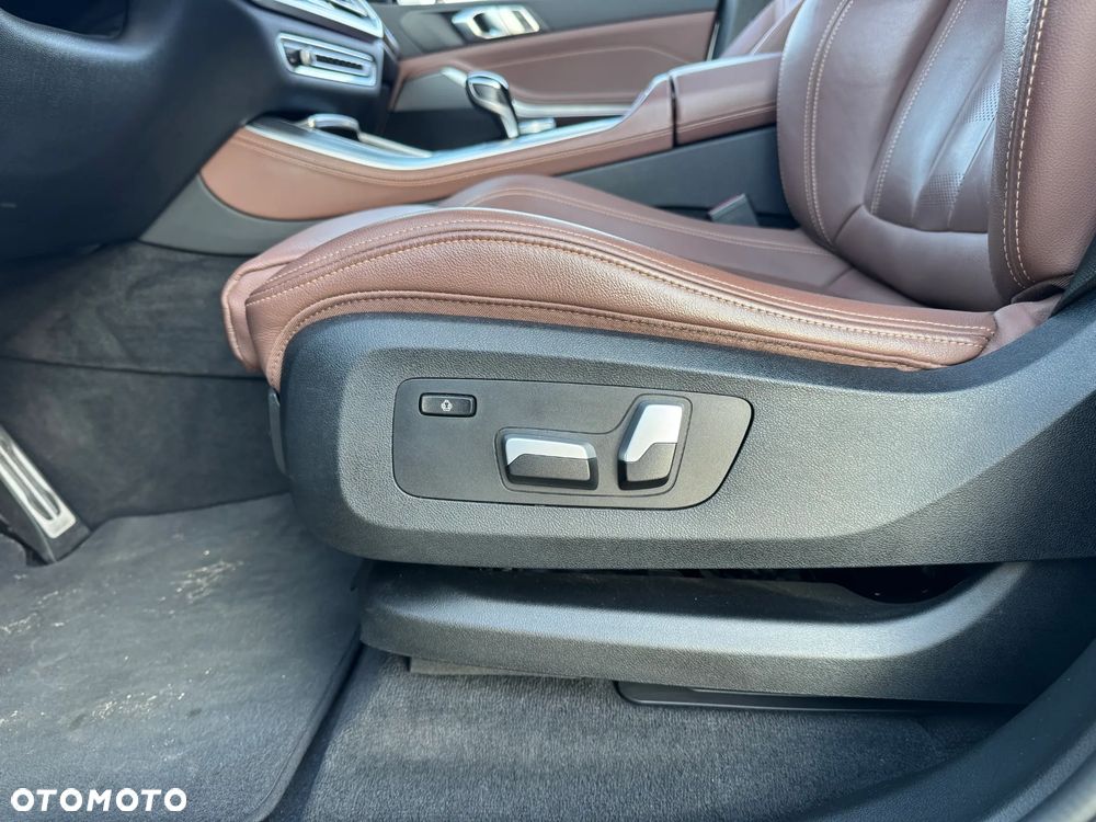 BMW X5 xDrive25d - 28