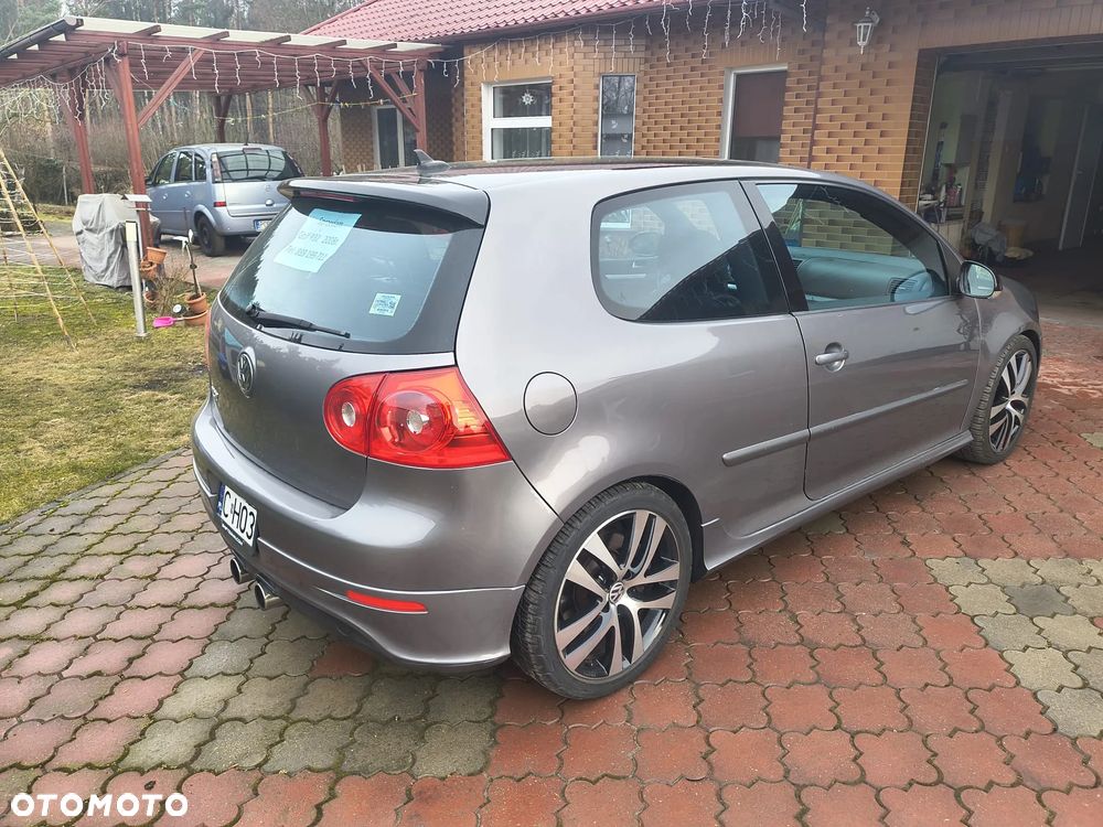 Volkswagen Golf R32 4Motion DSG - 2