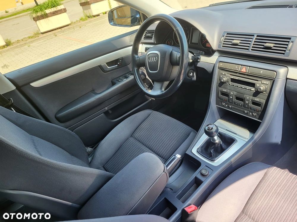 Audi A4 Limousine 2 - 9