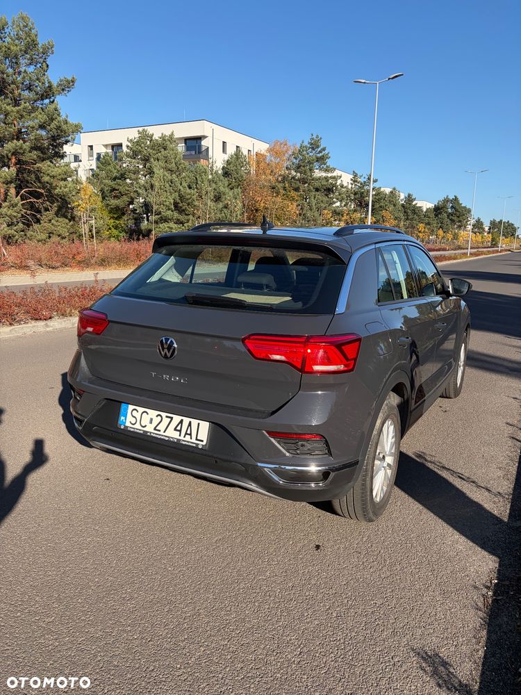 Volkswagen T-Roc 2021 photo 2