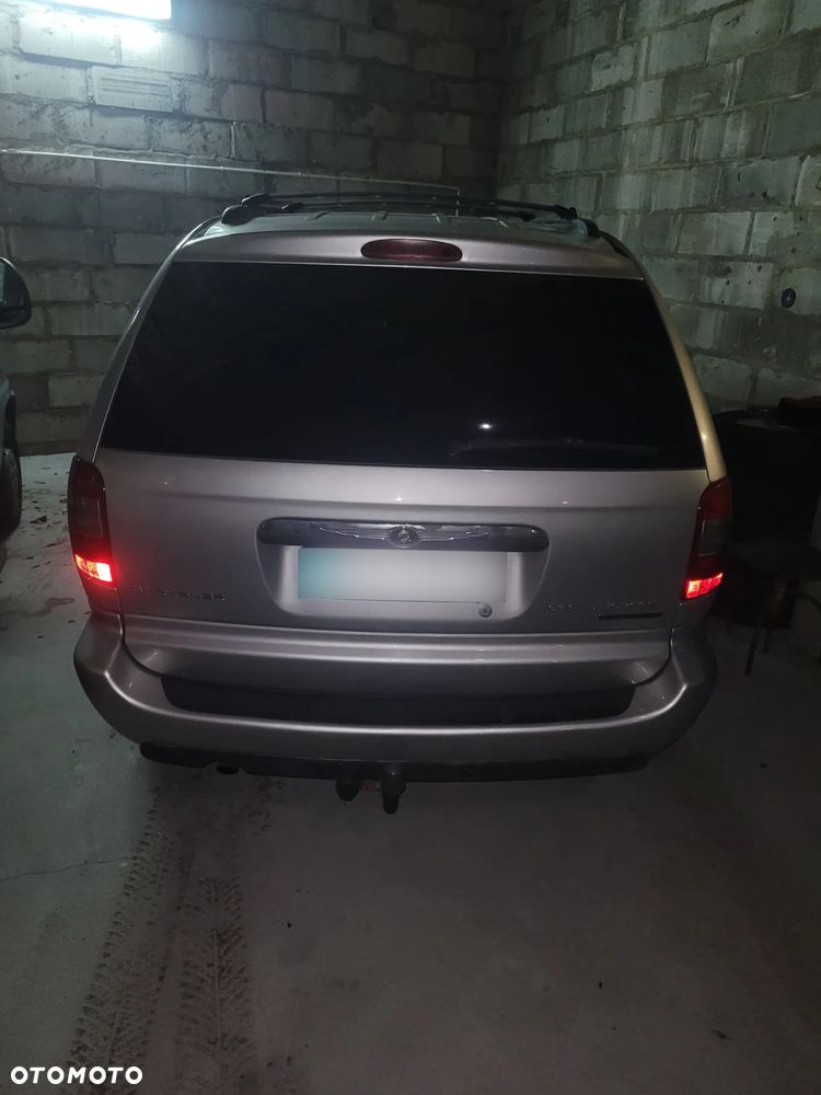 Chrysler Grand Voyager 2.8 CRD Limited - 21