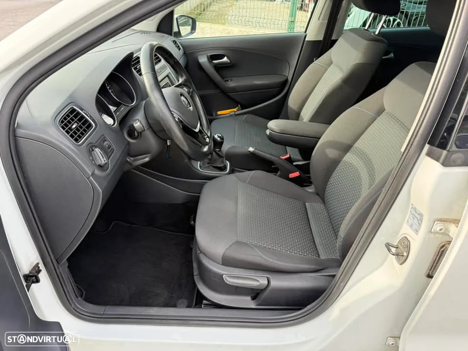 VW Polo 1.4 TDi BlueMotion - 8