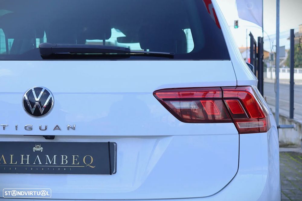 VW Tiguan 1.5 TSI Confortline - 12