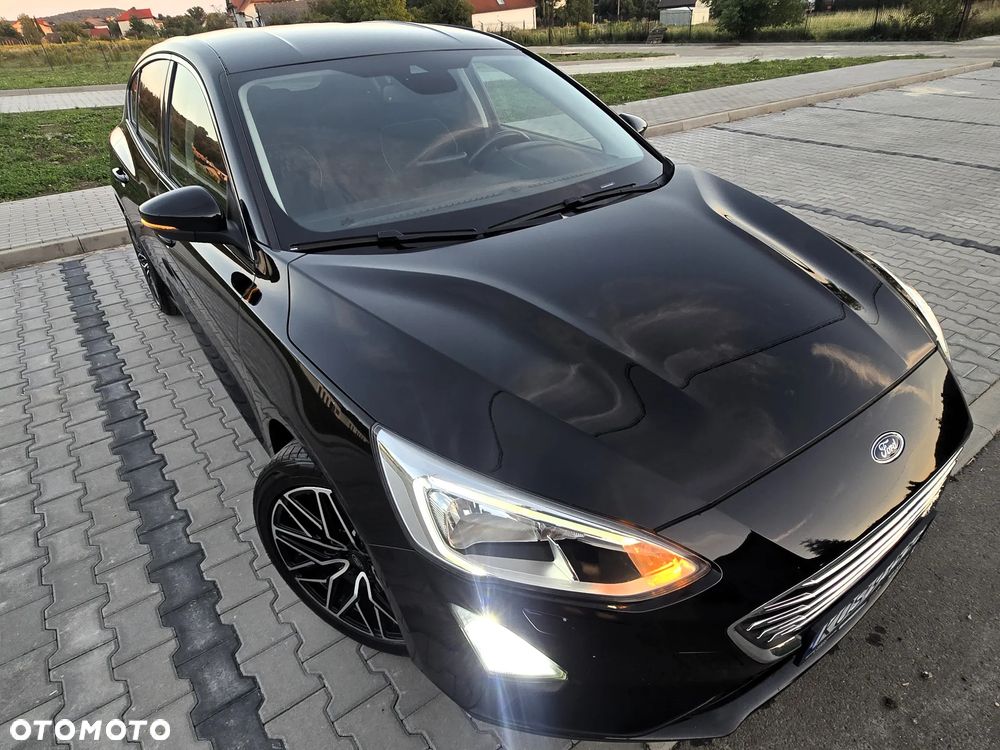 Ford Focus 1.5 EcoBlue STart-Stopp-System TITANIUM - 12