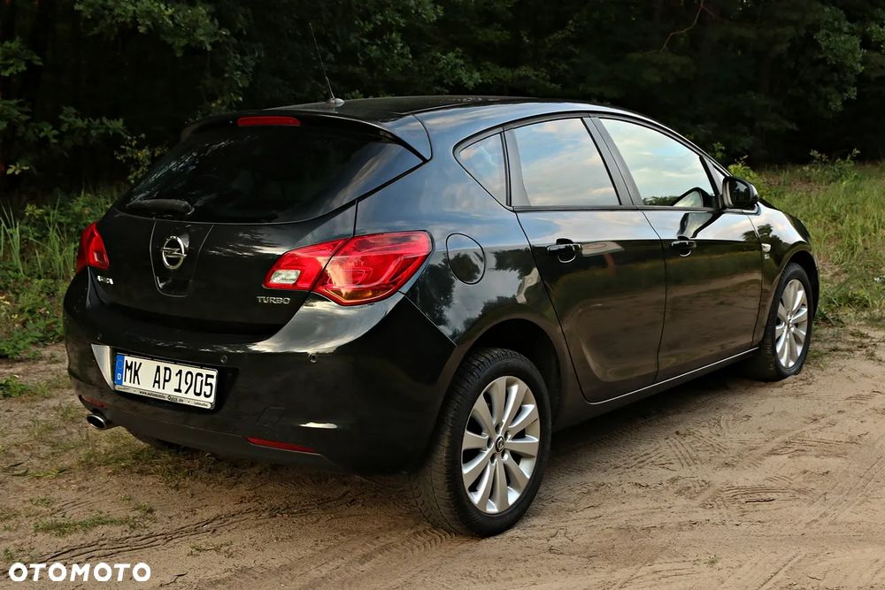 Opel Astra 1.4 Turbo - 22