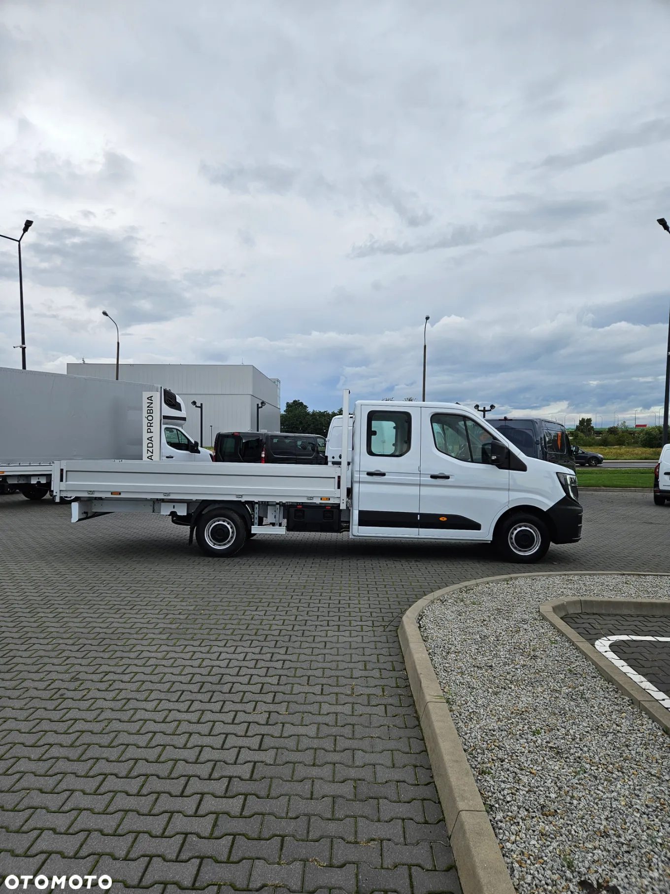 Renault Master Doka 7 os. 2.0 dci 170 KM - 5