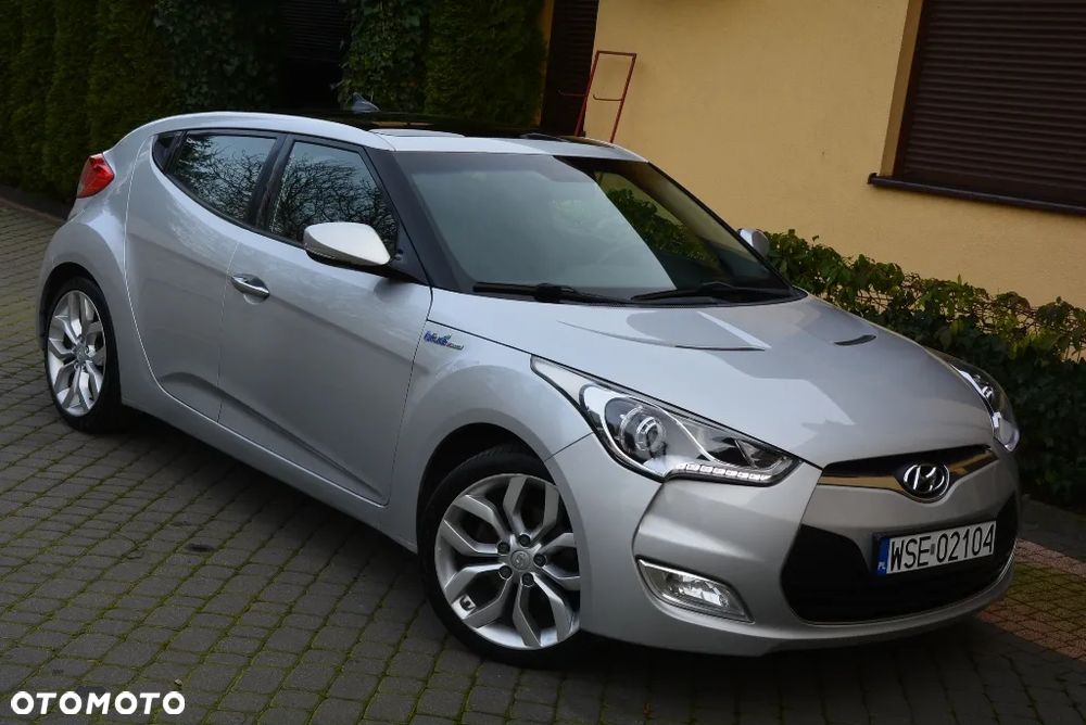 Hyundai Veloster 1.6 GDI Premium - 22