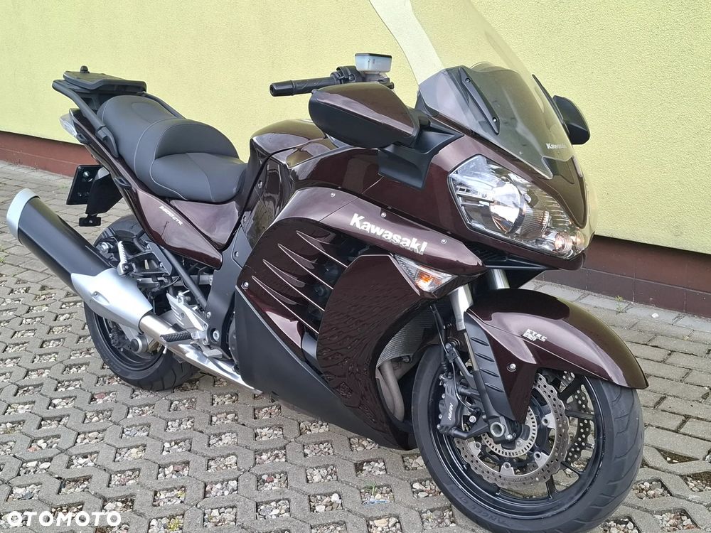 Kawasaki GTR - 1