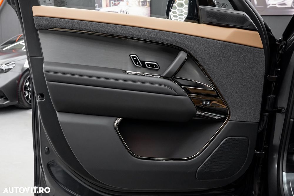 Land Rover Range Rover Sport 3.0 I6 P460 PHEV Dynamic HSE - 39