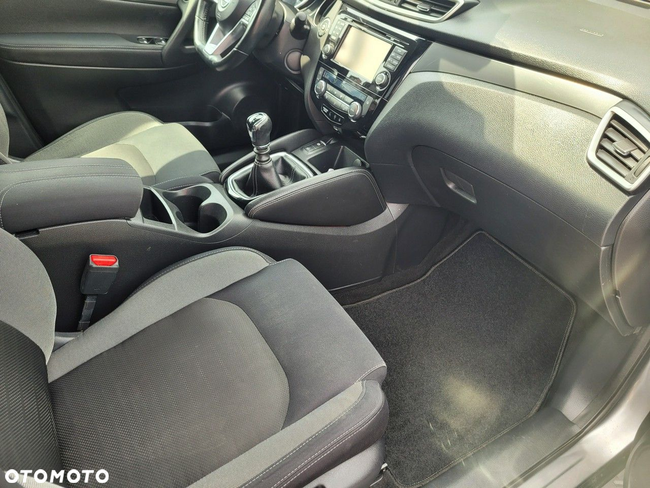 Nissan Qashqai - 17