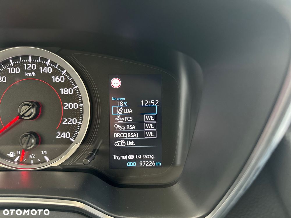 Toyota Corolla 1.5 Comfort - 29