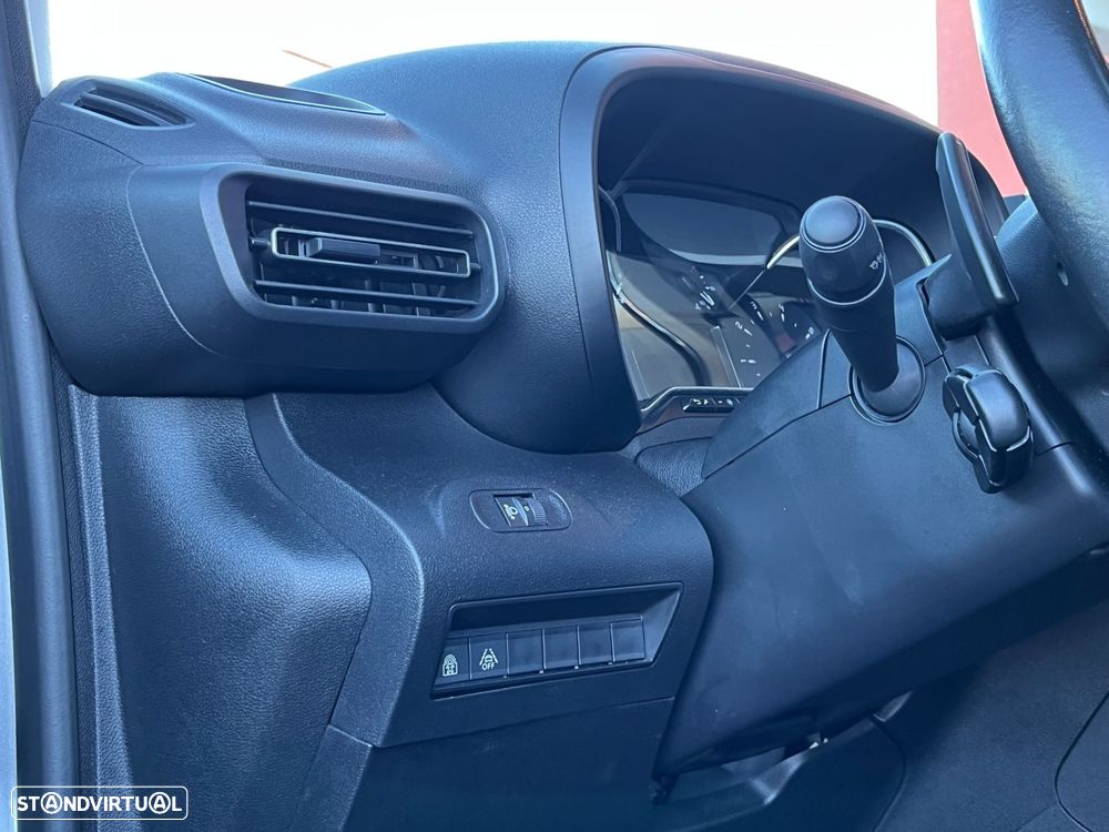 Citroën Berlingo 1.2 PureTech M Shine Pack EAT8 - 13