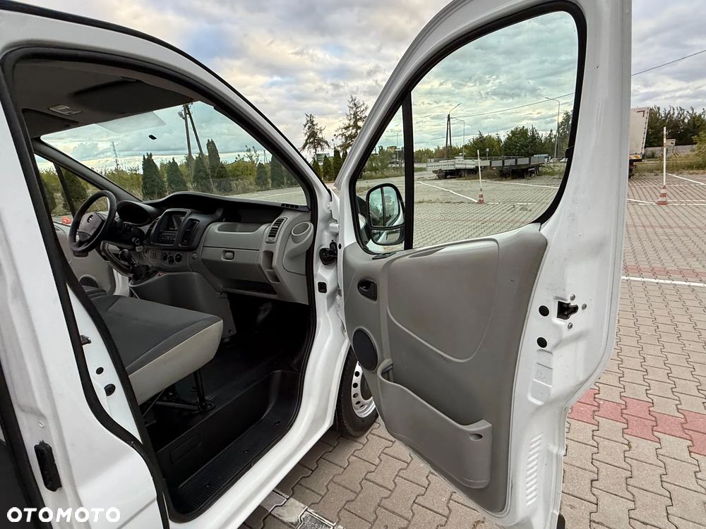 Opel VIVARO - 30