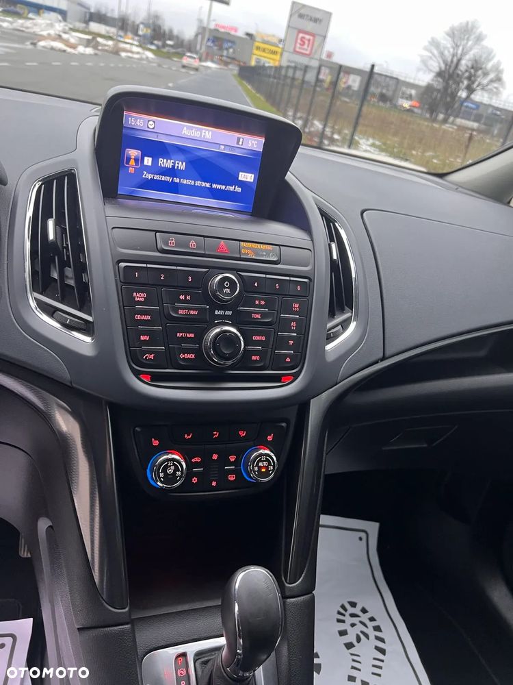 Opel Zafira Tourer 2.0 CDTI Automatik Edition - 17