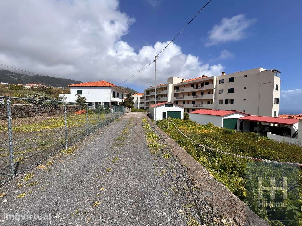 Terreno com 1980 m2 | Caniço, Santa Cruz - Grande imagem: 3/6