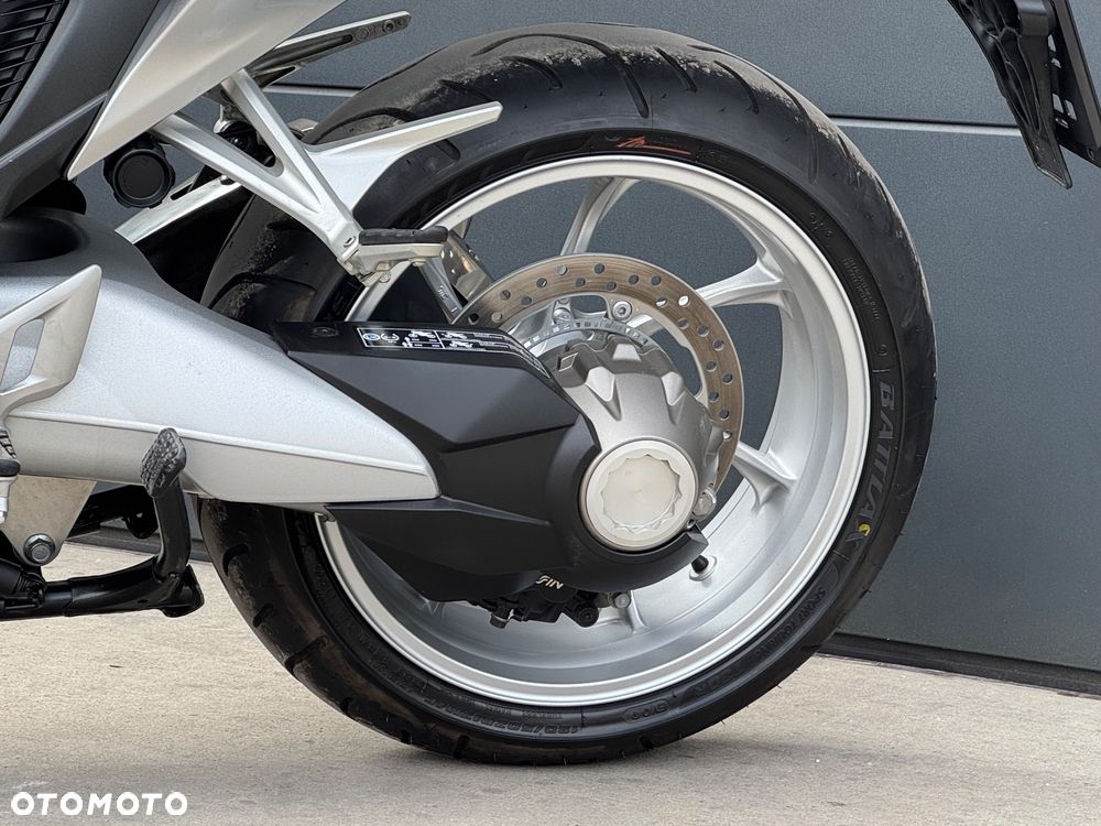 Honda VFR - 30