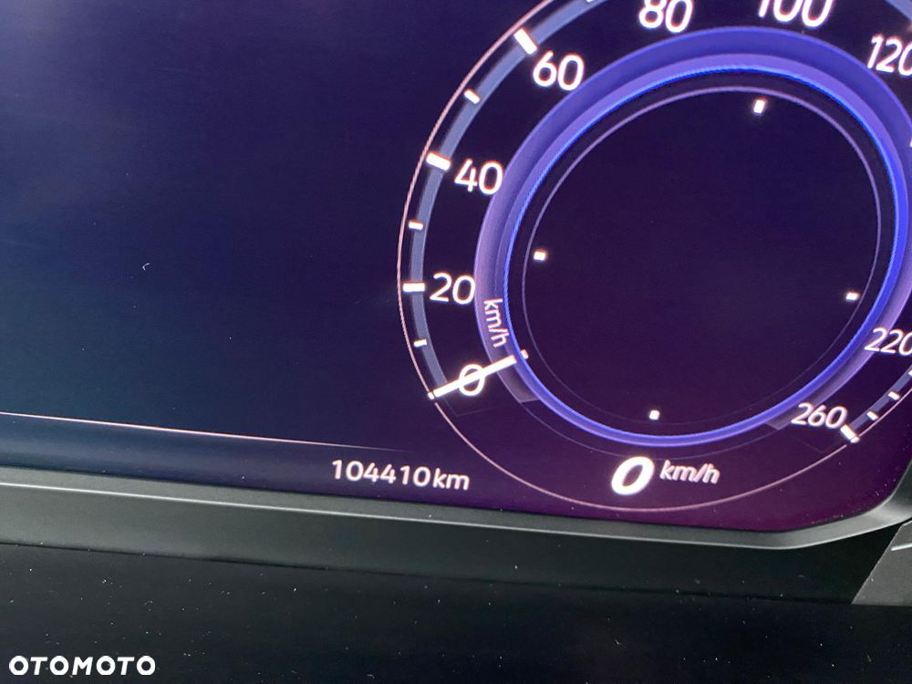 Volkswagen Passat Variant - 8