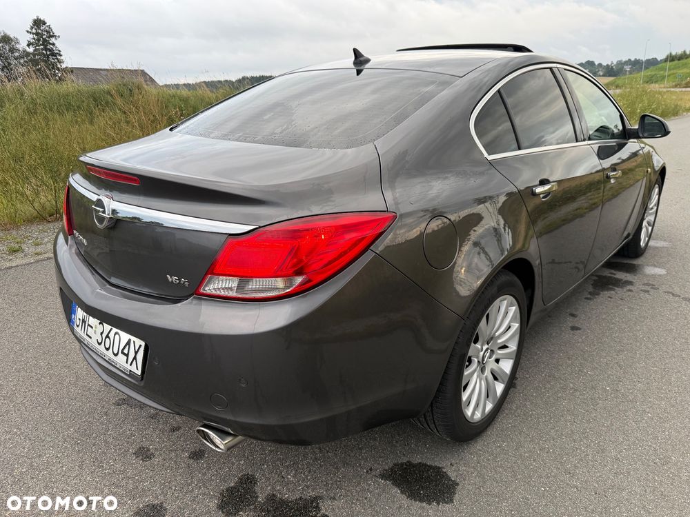 Opel Insignia 2.8 V6 Turbo 4x4 Automatik Cosmo - 12