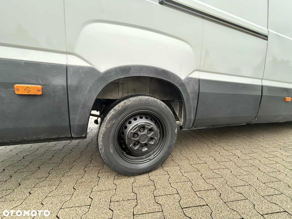 Iveco 35S16 - 13