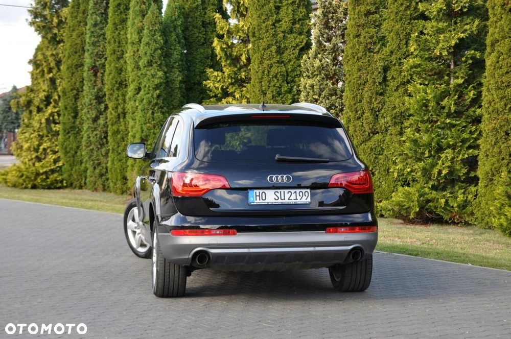 Audi Q7 - 15