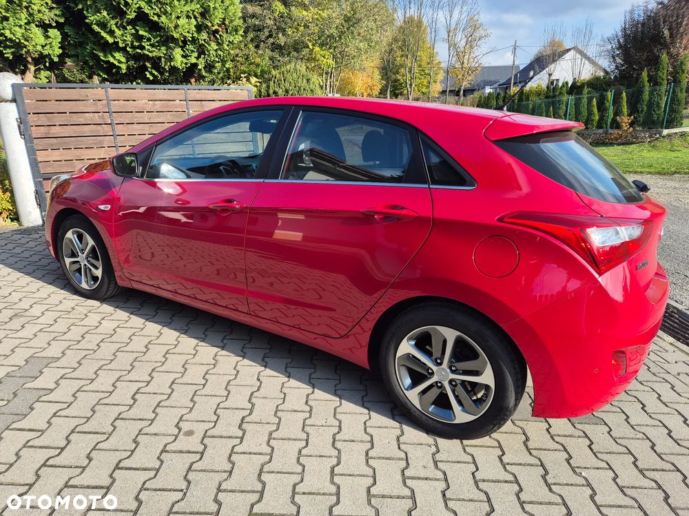 Hyundai i30 blue 1.4 Classic - 6