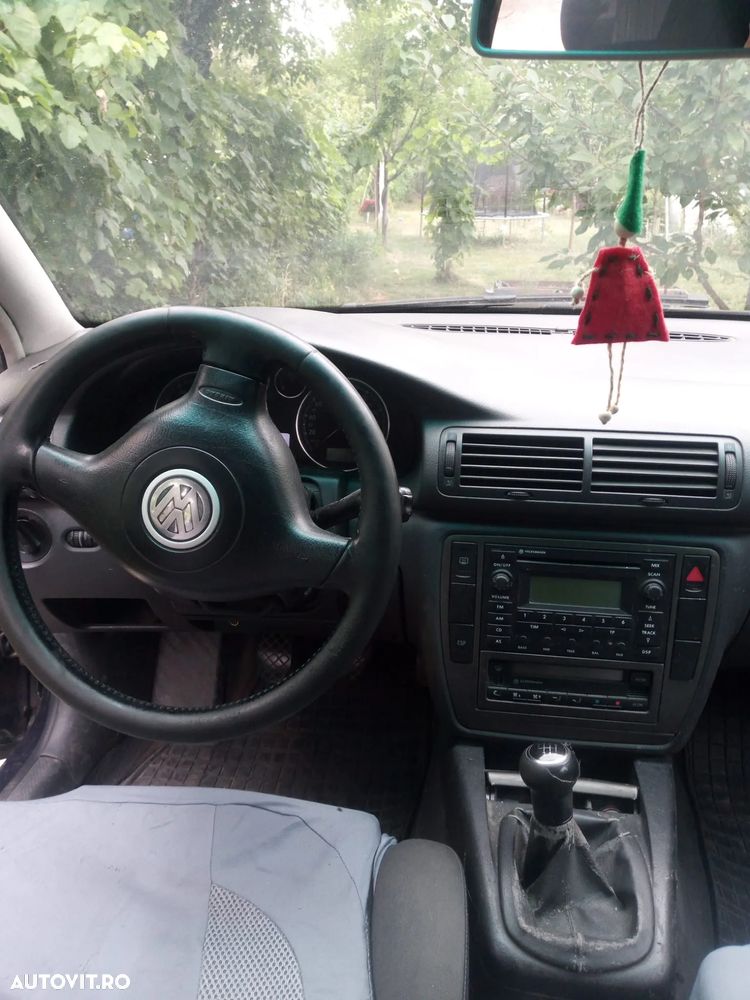Volkswagen Passat 1.9TDI Basis - 6